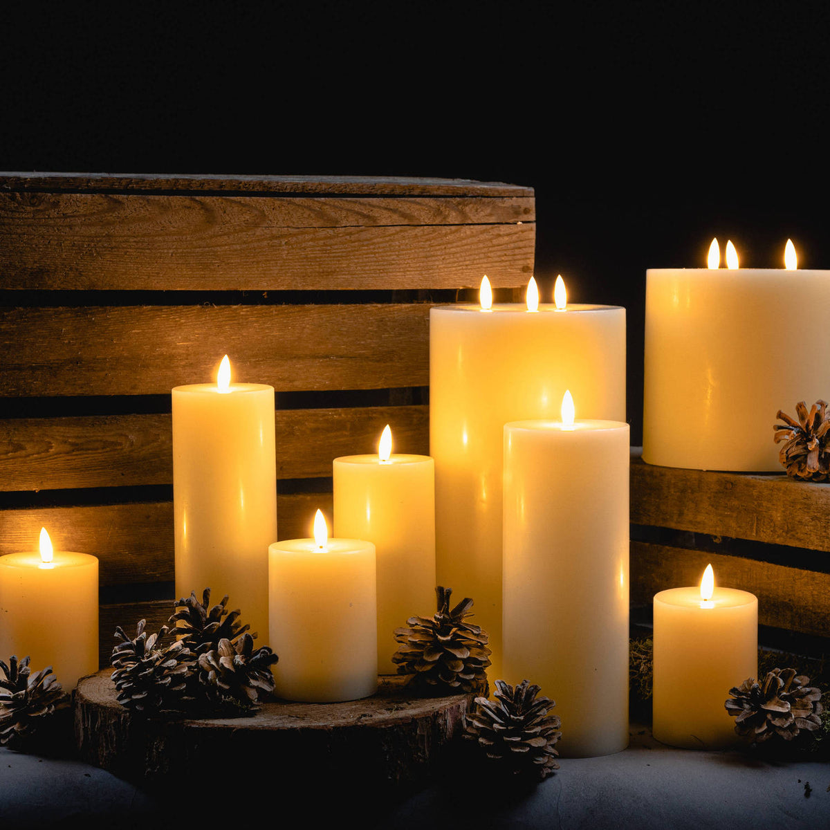 Luxe Collection Natural Glow 3 x 4 LED Cream Wax Candle - image 5
