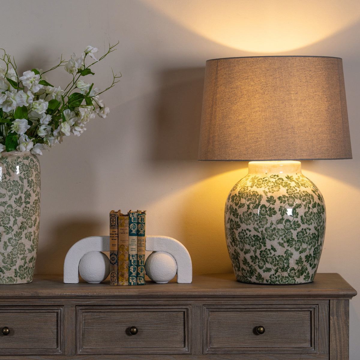 Green Clover Ceramic Pot Lamp - image 3