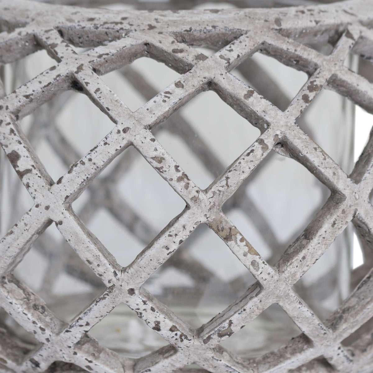 Round Ceramic Lattice Hurricane Lantern - image 2