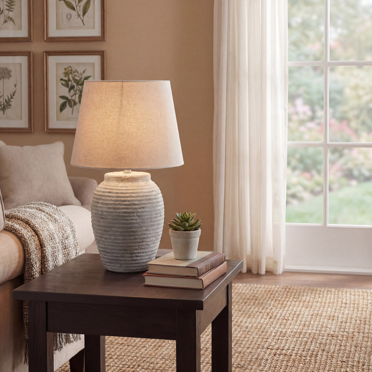 Stone Capri lamp - image 1
