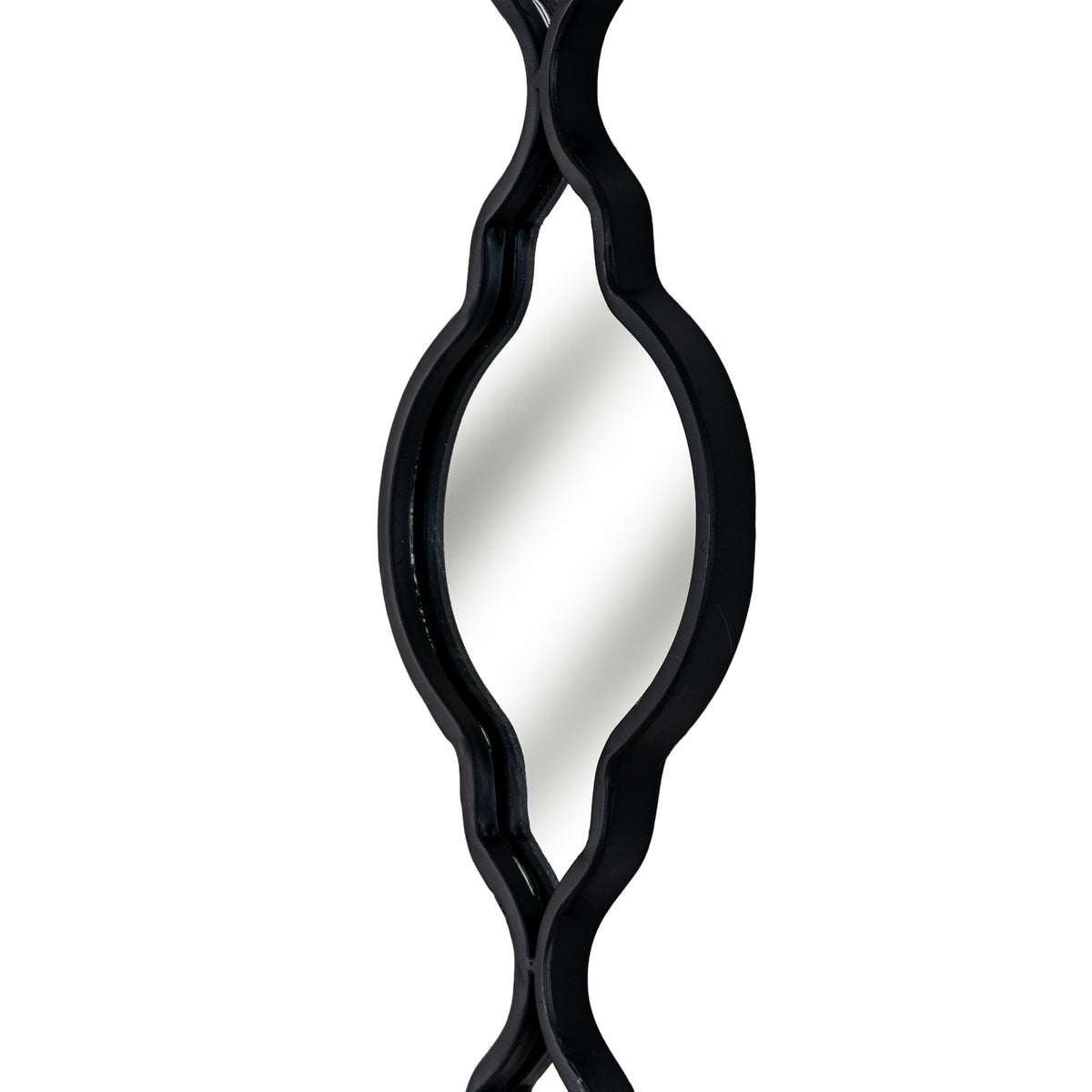 Black Quarterfoil Decorative Hanging Mirror - image 3